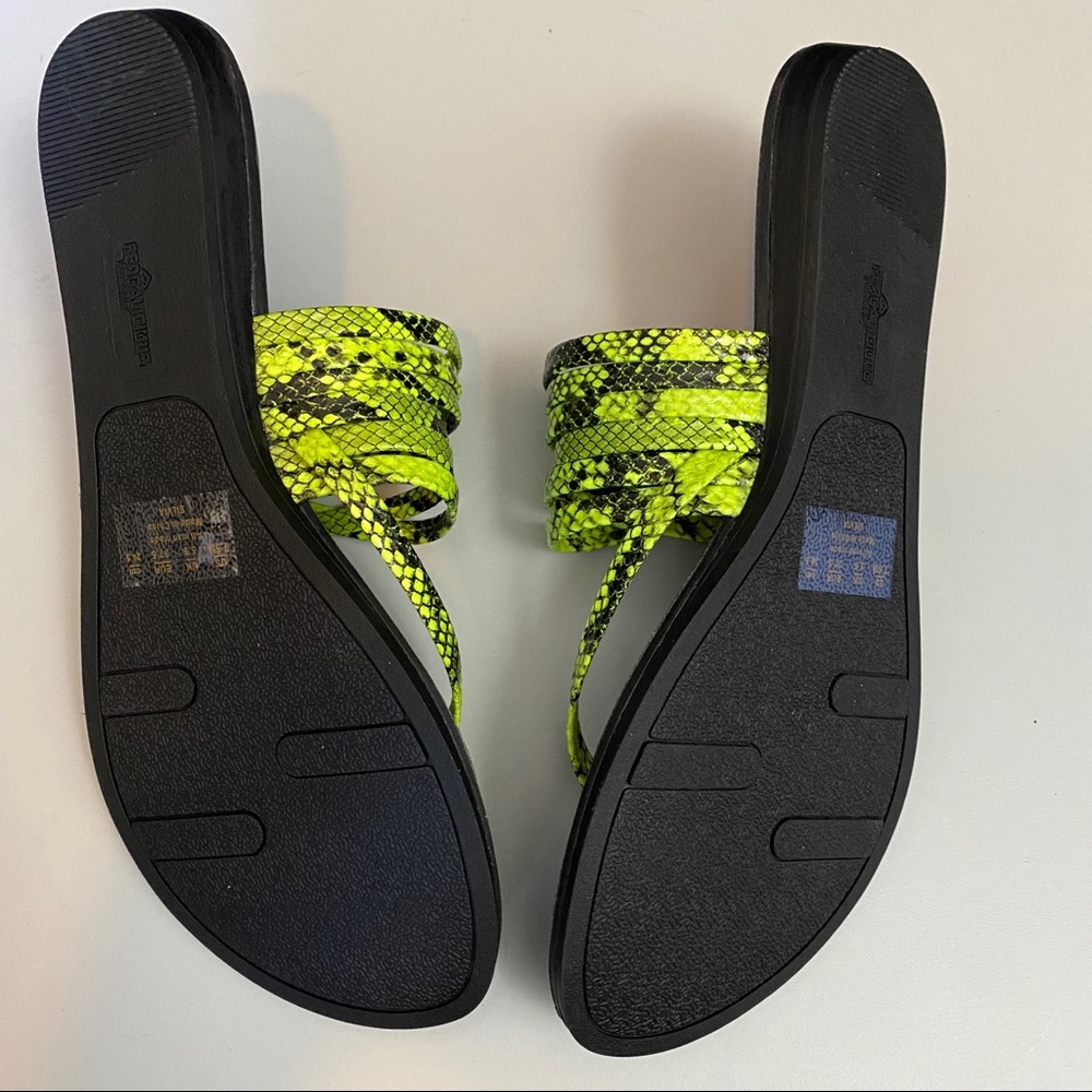 Not For Sale Fergalicious Sylvia Neon Sandals - Picture 4 of 5